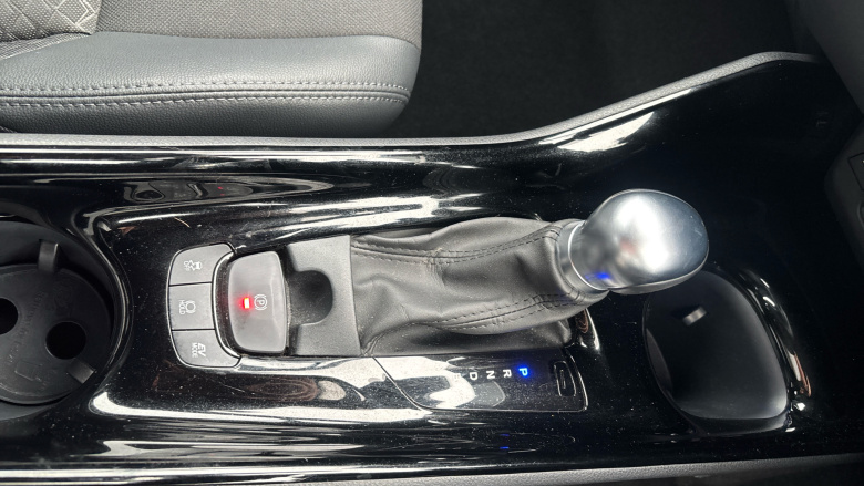 Toyota C-HR 1.8 Hybrid Design 5dr CVT Hybrid Hatchback